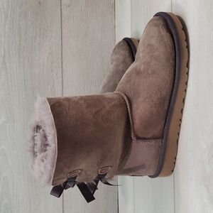 NEW Ugg Australia Bailey Bow II Short Sheepskin Boots shoes sz 6